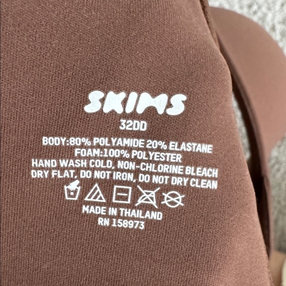 Skims Brown Underwire Bra - Size 32DD - Picture 3 of 3